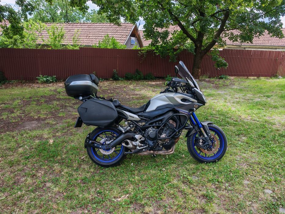 Vând Yamaha Tracer 900 din 2016 la 6400 euro!!!