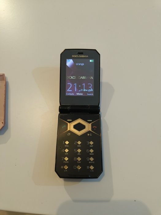 Sony Ericsson jalou 100i colecție ediție Dolce & Gabbana