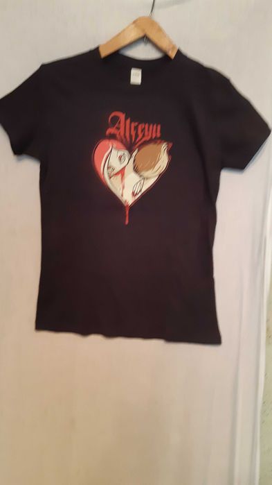 Tricouri dama diferite modele si culori - 8 buc - pret pe bucata