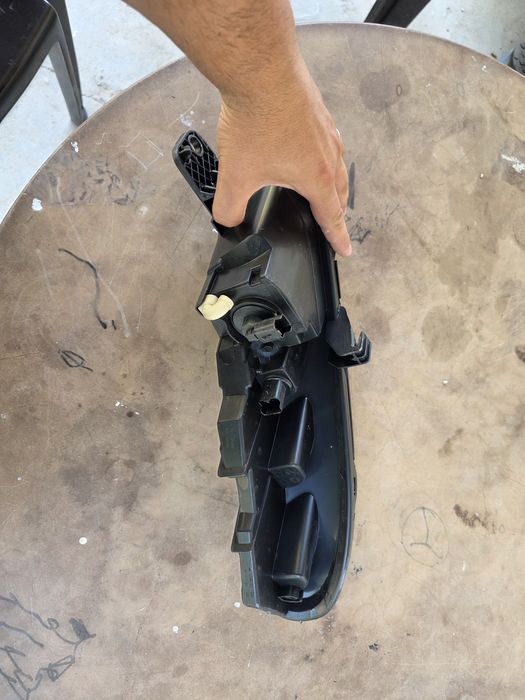 Citroen Berlingo 2023 ляв халоген LED