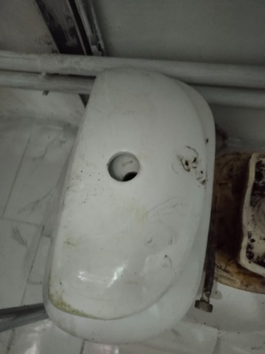 Продам смывной бочок