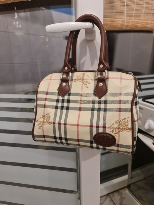 Geanta Burberry originala