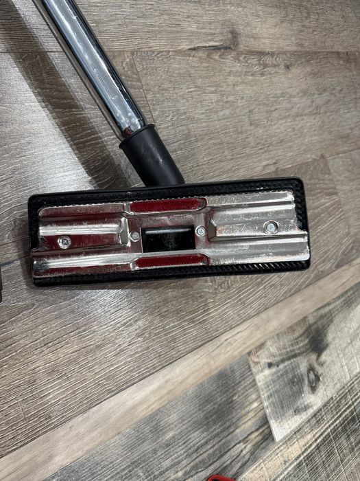 Прахосмукачка Beko VCO32801AR, 800W, без торбичка