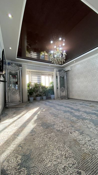 Сотилади себзор 3/8/ 9