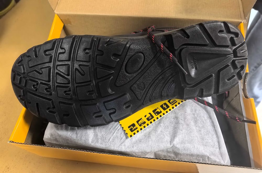 Боти Работни със и без бомбе на 75 лв.-139 лв.