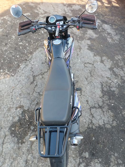 Продам мотоцикл. Эндуро 250 кубиков.