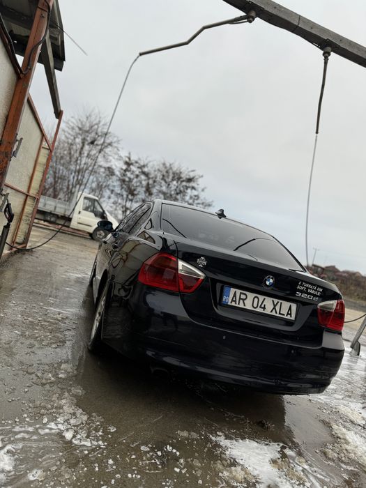 Vând bmw e90 320d