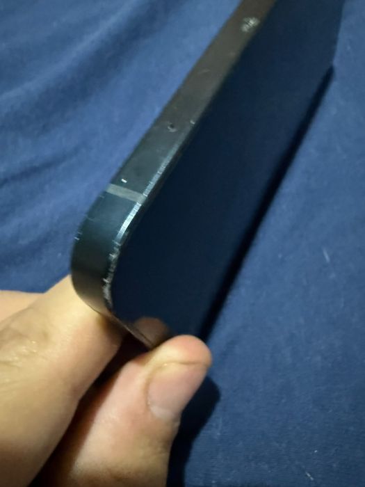 Iphone 13 128 Gb pret negociabil nu trimit în țara