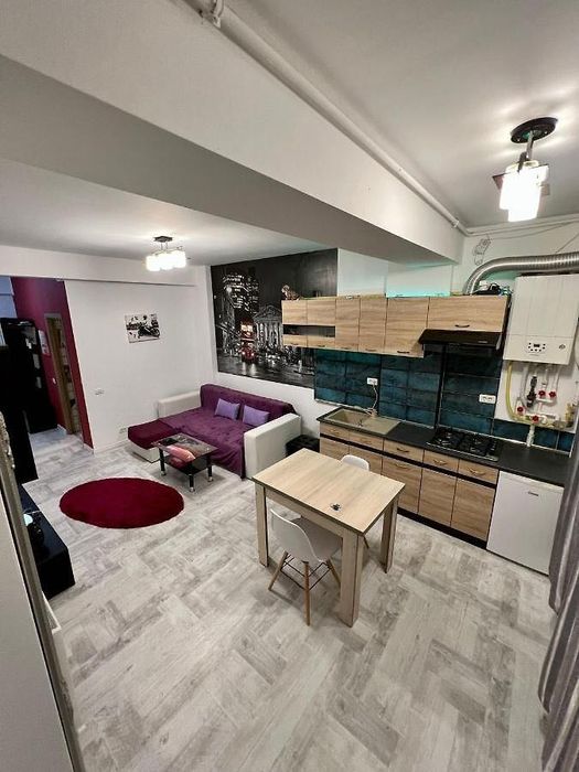 Închiriez apartament termen lung