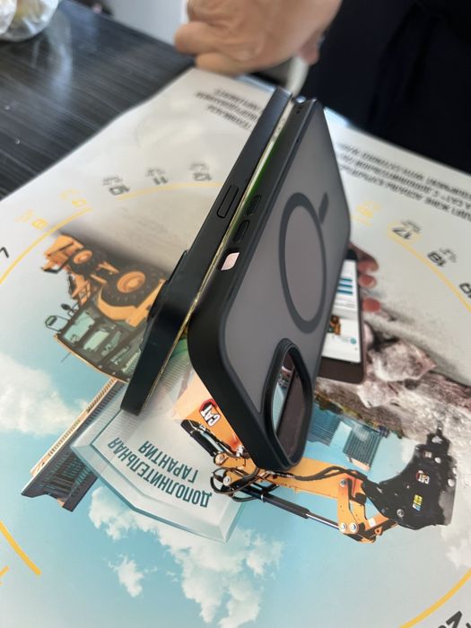 Продается срочно Iphone 13