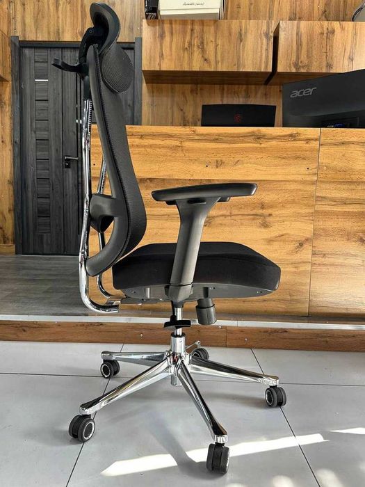 Кресло для офиса и дома  - DEMMI