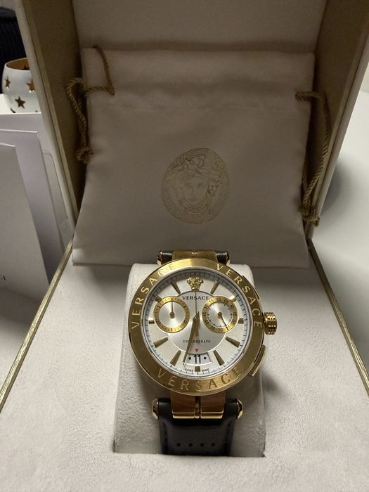Versace watch New Top!!!