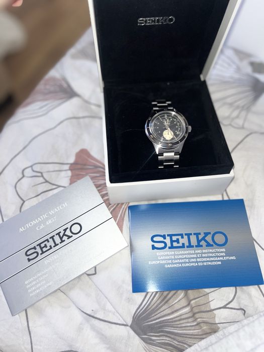 Часовник SEIKO nov