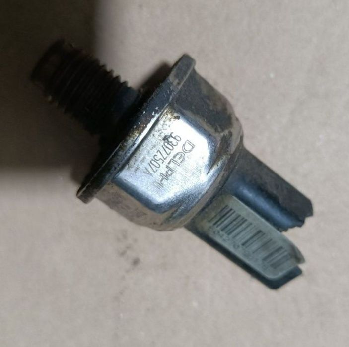 Senzor:Megane..expediere rapidă și ieftină,oriunde