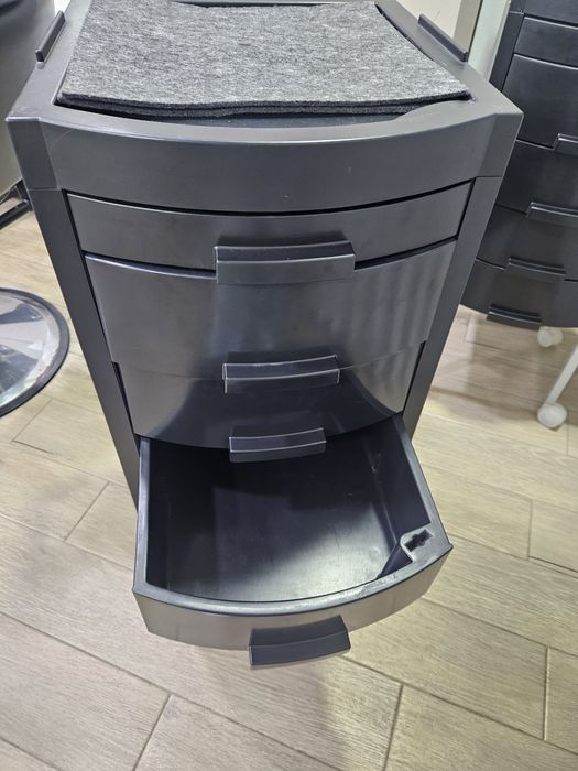 Фризьорски колички