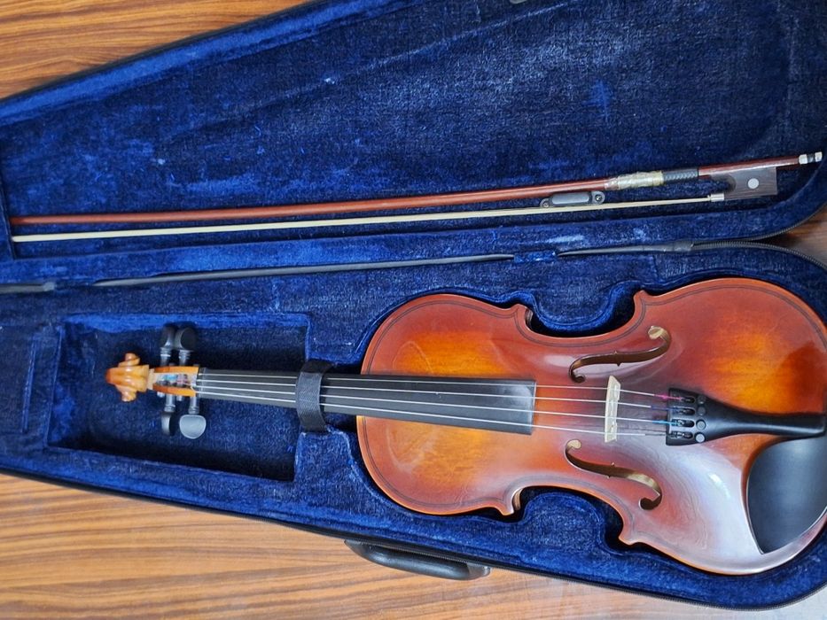 Skripka sotiladi xolati a'lo 4/4