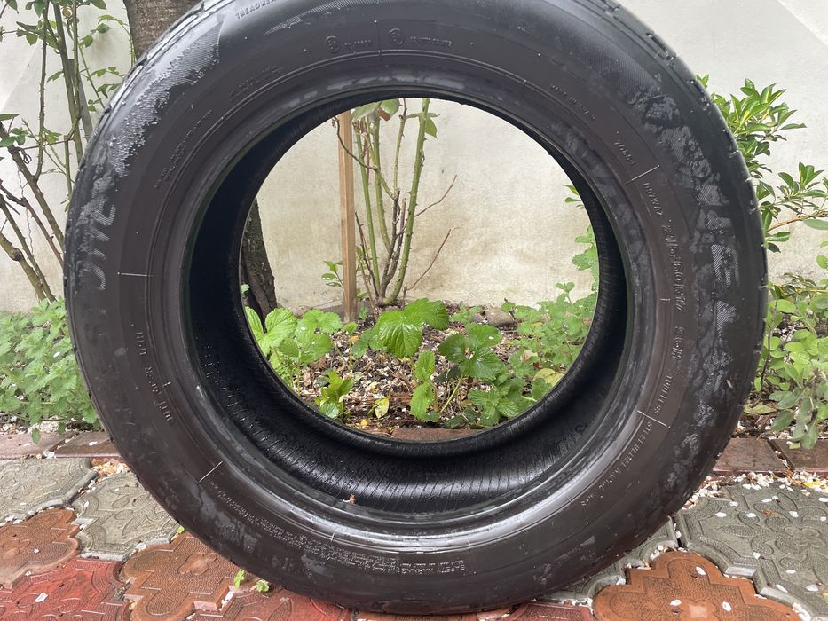Anvelope auto Bridgestone 215/60/17 vara