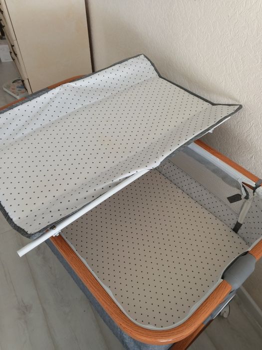 продам детскую кроватку