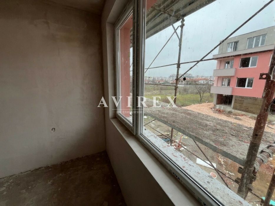 Оферта 03192 - Двустаен апартамент за продажба в кв. Остромила