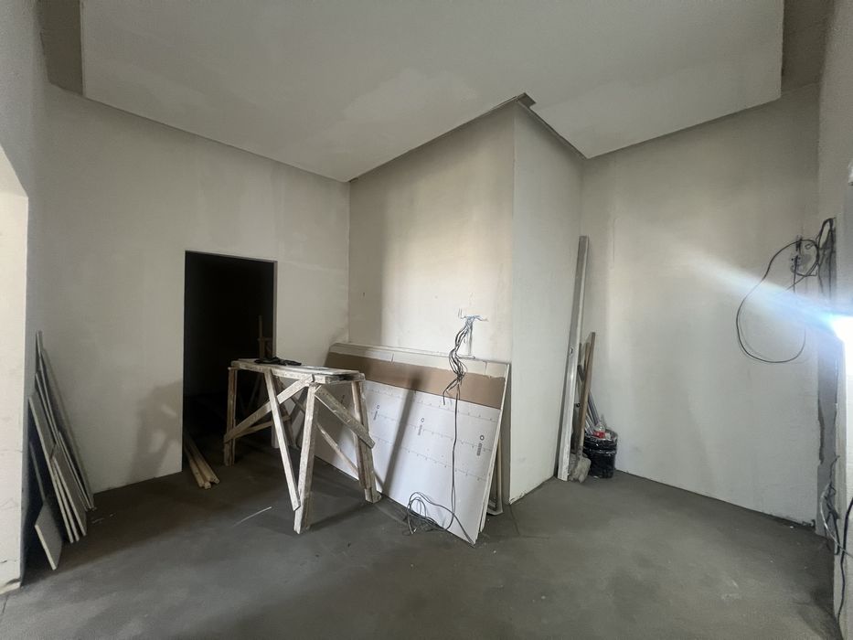 Шайхонтохур тум Белтепа  4-хона 7-этаж 7 этажлик дом 94 квадр Ўзимники