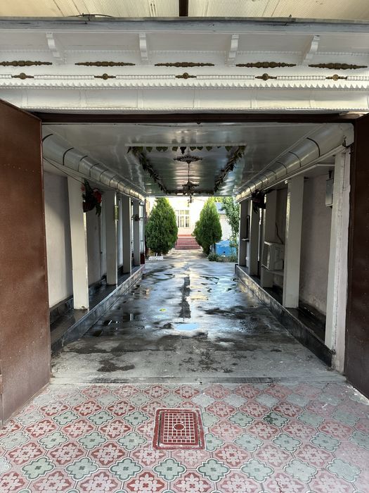 Hovli sotiladi продаётся участок Mirobod tumanida 8 сот