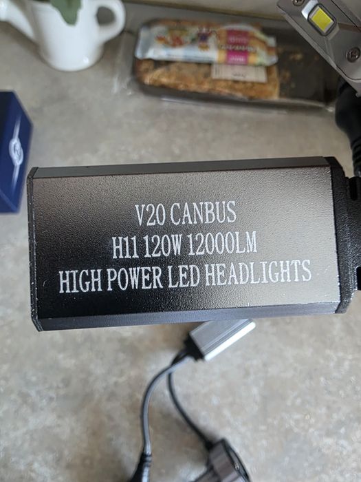 Becuri Led H4  noi