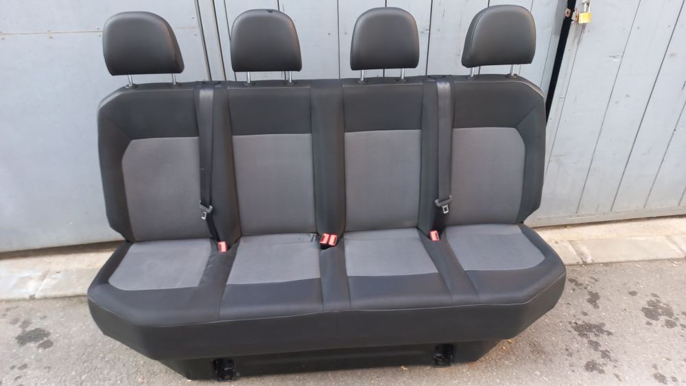 Vând banchetă spate Doka MAN TGE II ,Sprinter, Crafter 2010-2025