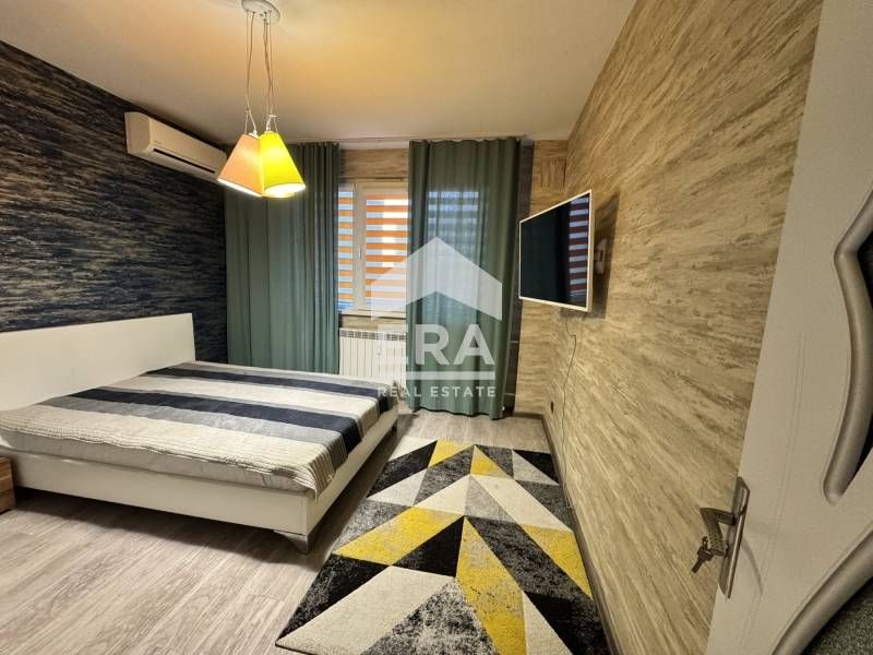 Дава се под наем Четиристаен апартамент в Варна, Младост 1 - 85 кв.м за 887.4 € - Снимка #10