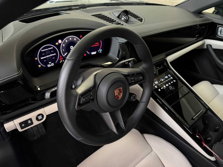 Porsche Panamera 4 E hibrid avariat