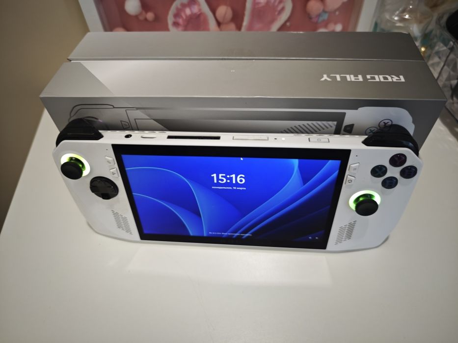 Asus rog ally extreme z1