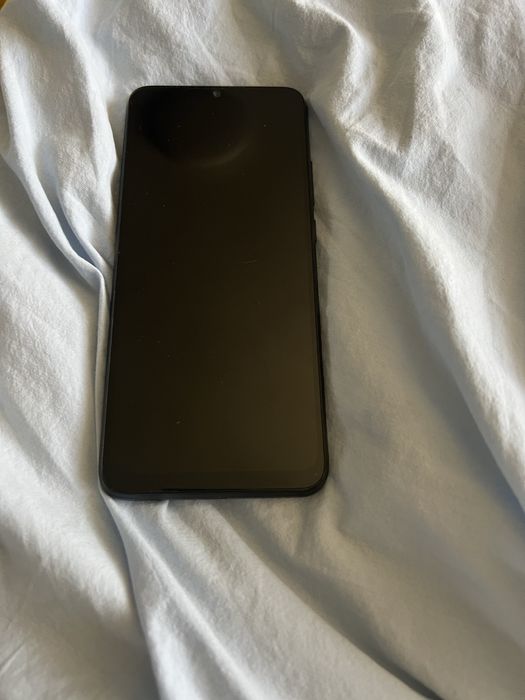 Poco c40 на 64 гб