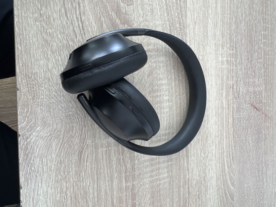 Продам наушники Bose