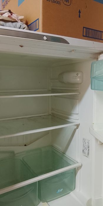 Продам холодильник