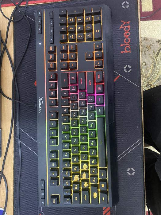 Продаю Клавиатуру HyperX