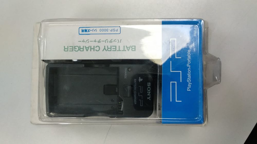 Зарядка для батарей PSP 2000/3000