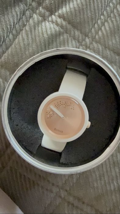 O bag O clock M размер часовник