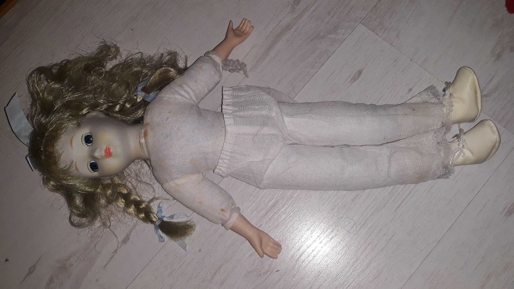 Красиви керамични кукли