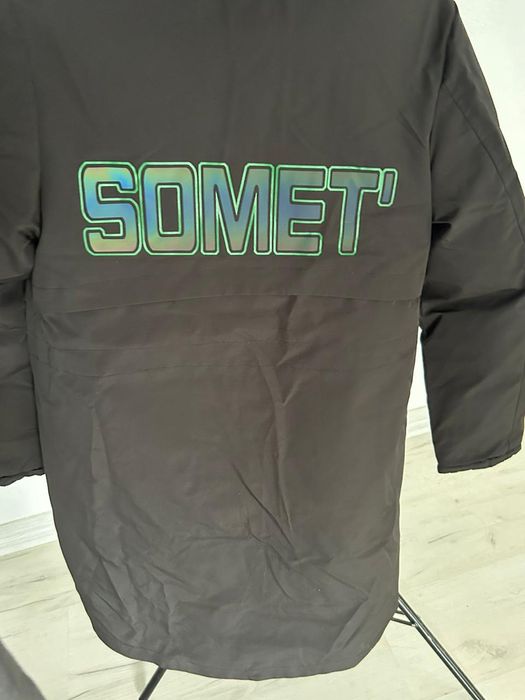 Продам куртку новый женский для девочки