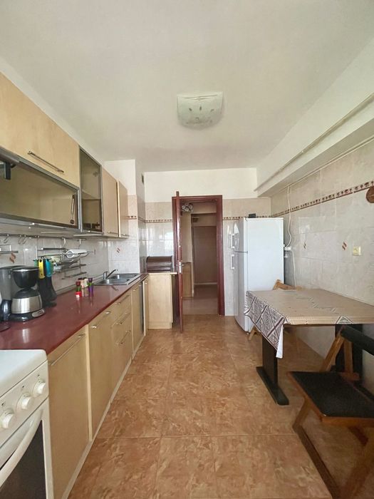 Vând apartament 2 camere decomandate mobilat și utilat Mazepa 1