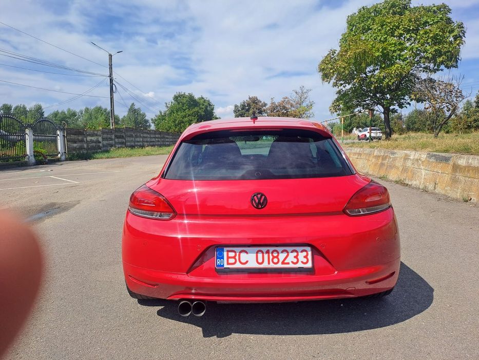 Volkswagen Scirocco-2010