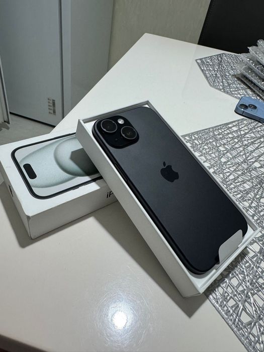 Iphone 15 black 128gb NOU 0 incarcari