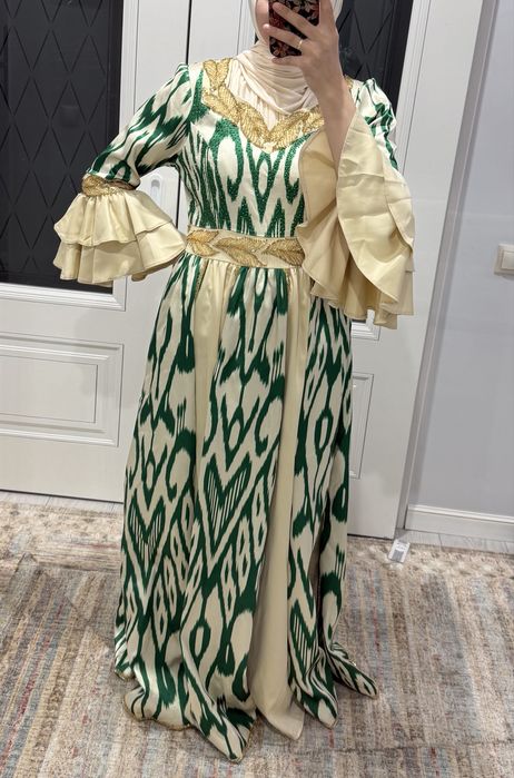 Платье в национальном стиле