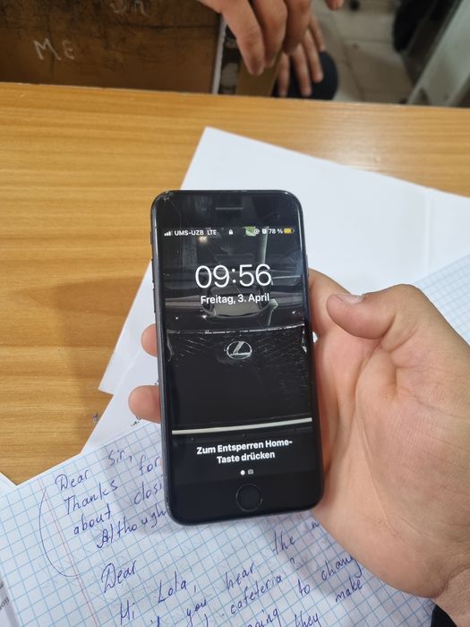 Iphone-7 LLA aybi ekrani singan cheti ishlashga halaqit bermaydi