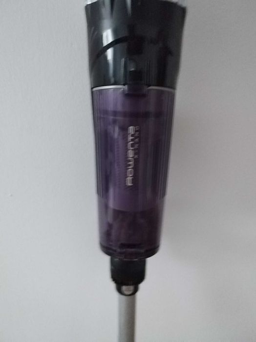 Aspirator Vertical Rowenta fara fir