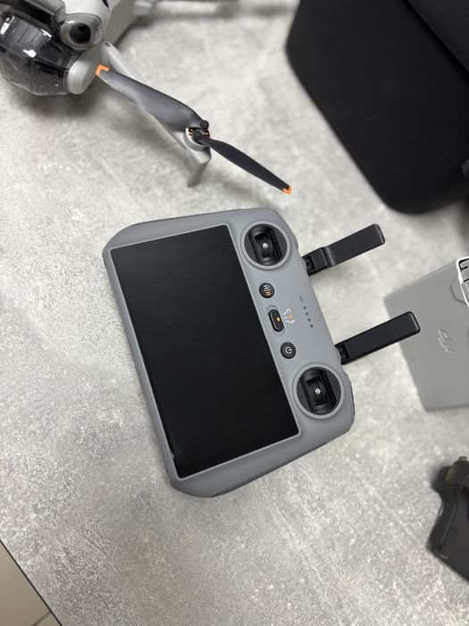 Дрон Dji Mini 4Pro