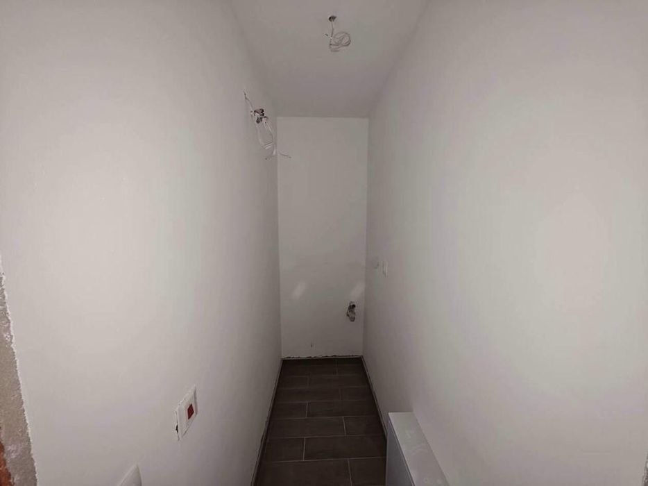 Продава се Тристаен апартамент в София, Дружба 1 - 126 кв.м за 1830 €/кв.м - Снимка #3