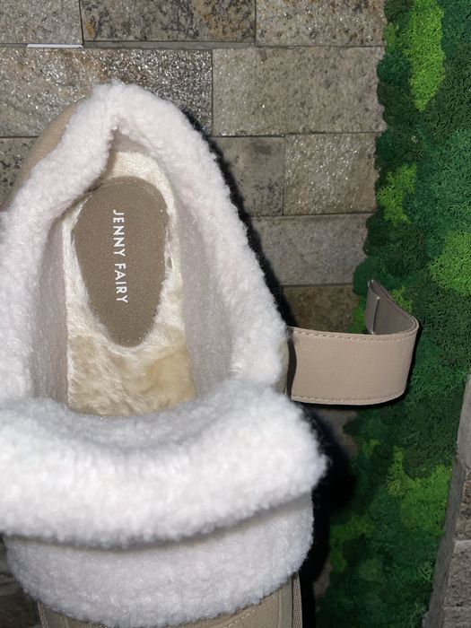 Бежови дамски обувки на платформа JENNY FAIRY