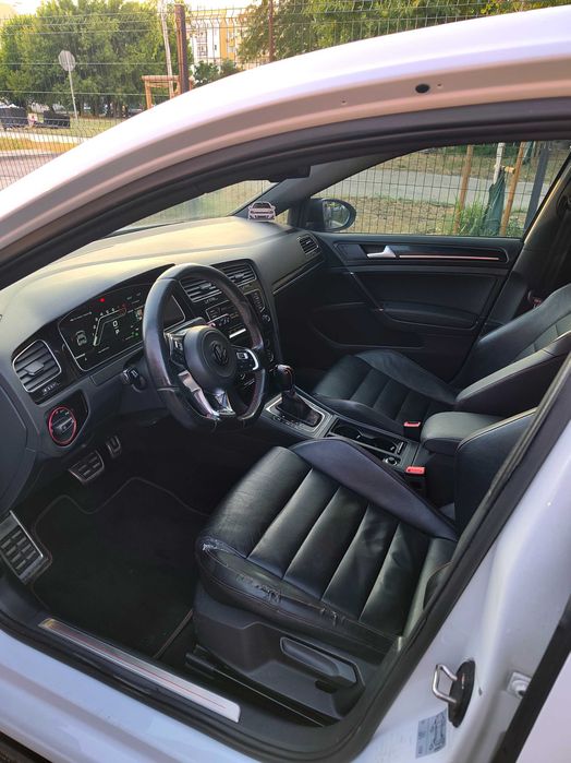 Volkswagen Golf 7 GTI