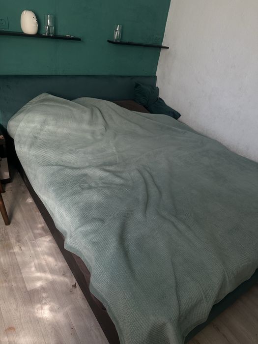 Продам б/у кровать