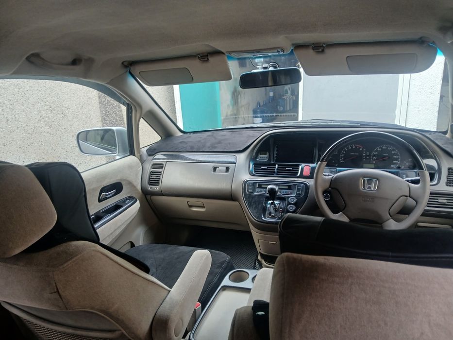 Хонда Одиссей RA 6